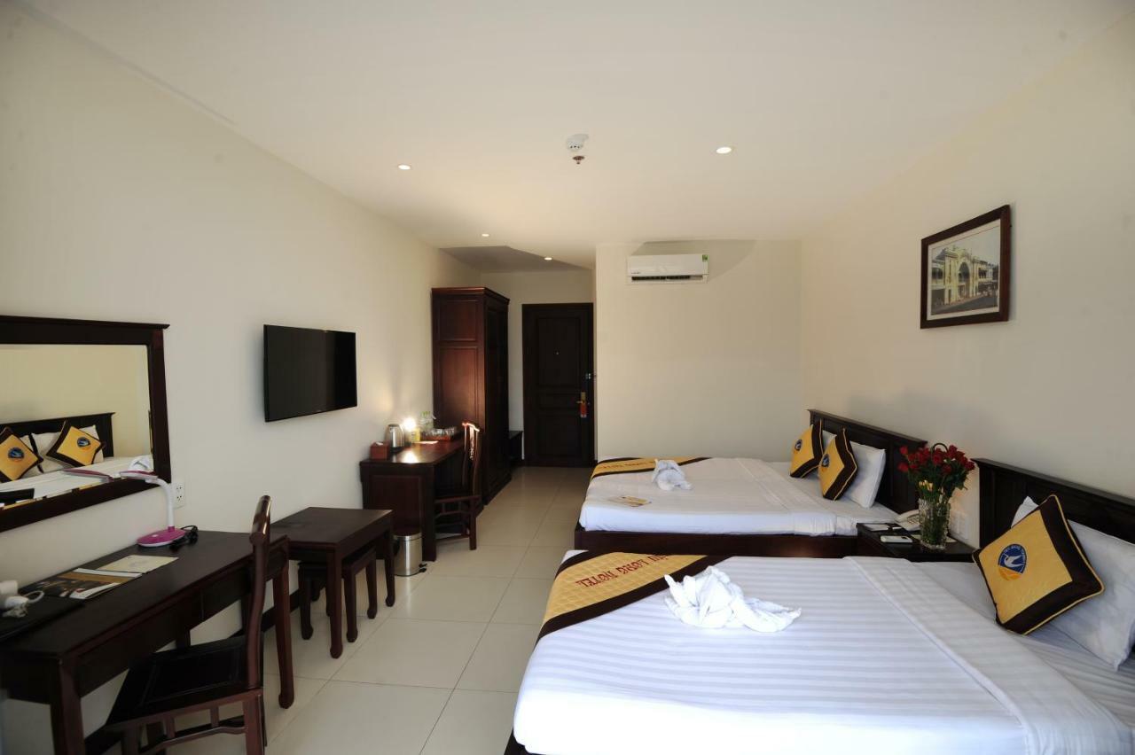 מי טאו Cuu Long Hotel מראה חיצוני תמונה
