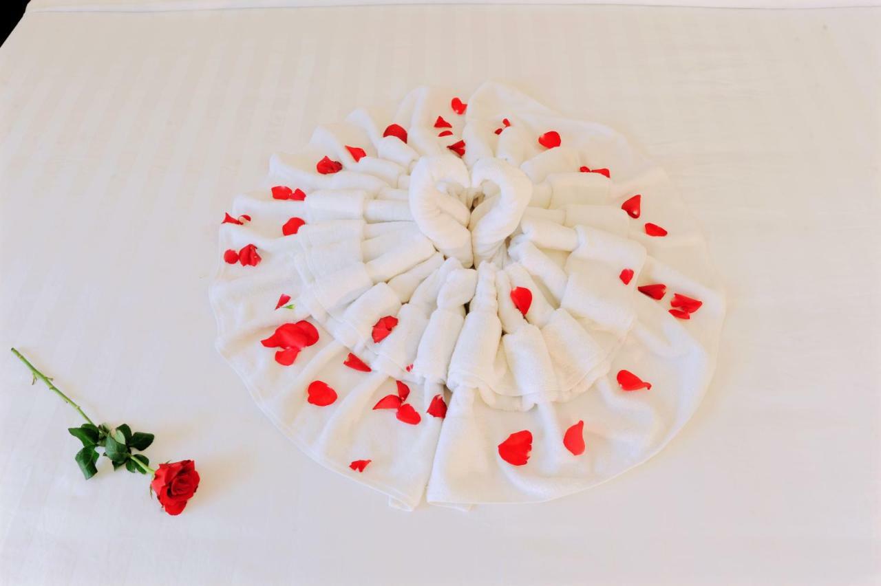 מי טאו Cuu Long Hotel מראה חיצוני תמונה